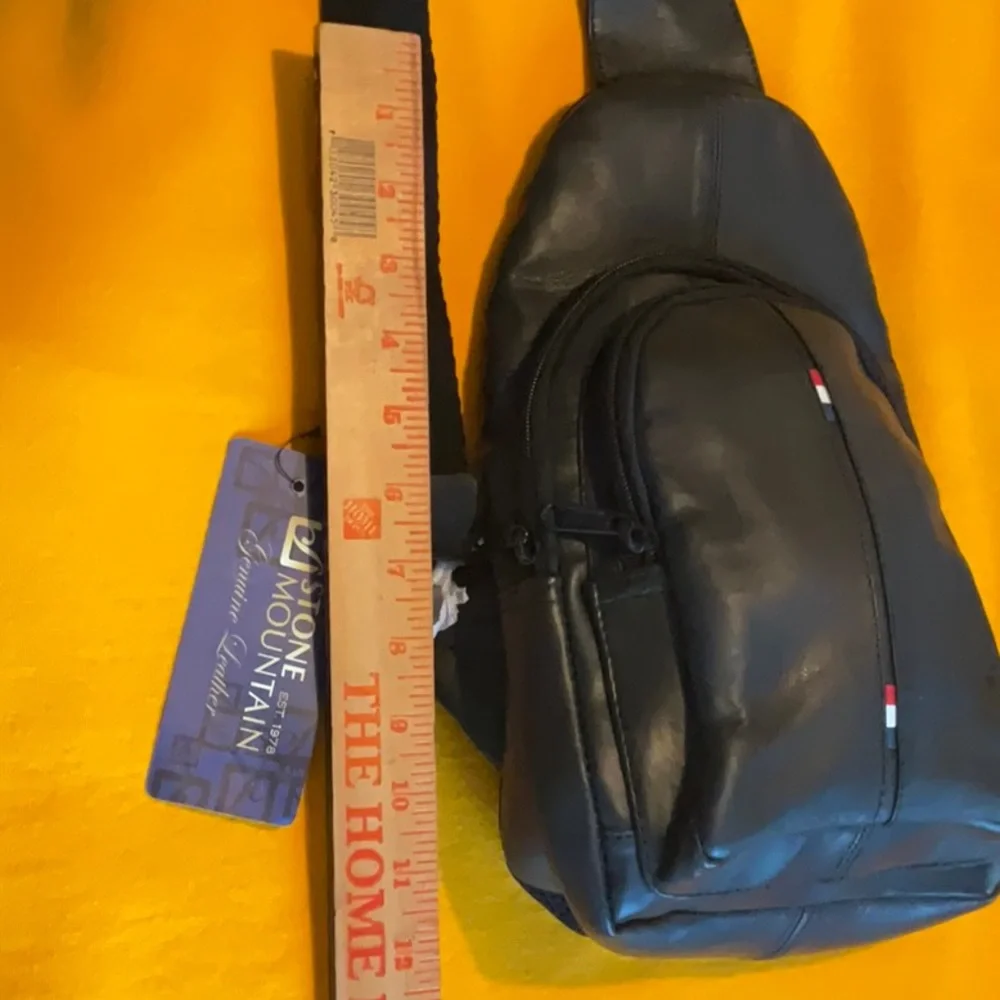 Stone Mountain Genuine Leather Black Sling Crossbody Bag, NWT - Picture 7 of 16